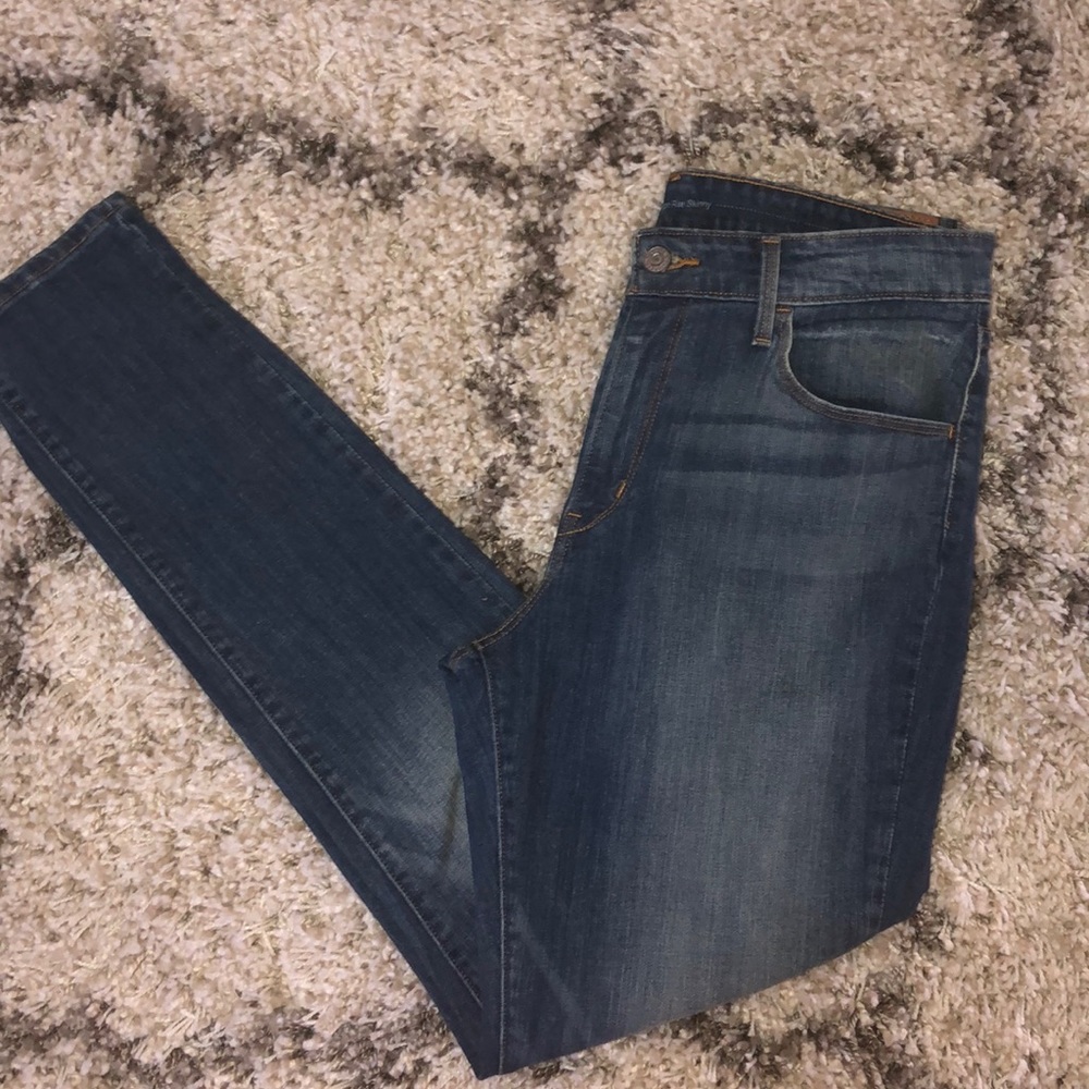 Levi High-rise skinny’s